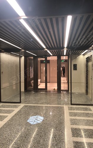 翡翠书院小区动态:万科地下车库实景图-石家庄安居客
