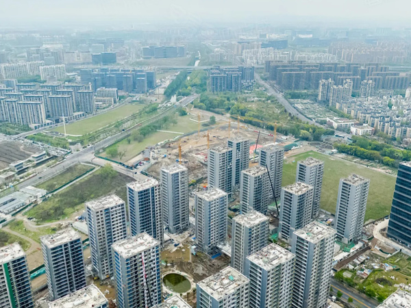 滨江越秀建杭·潮语鸣翠轩,杭州滨江越秀建杭·潮语鸣翠轩房价,楼盘户型,周边配套,交通地图,东至四堡七堡单元JG1405-39地块,南至规划大王 ...