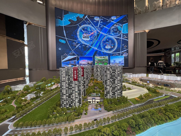 龙湖·天曜二期，南京龙湖·天曜二期房价，楼盘户型，周边配套，交通地图，光明路与台北路交叉口 - 安居客