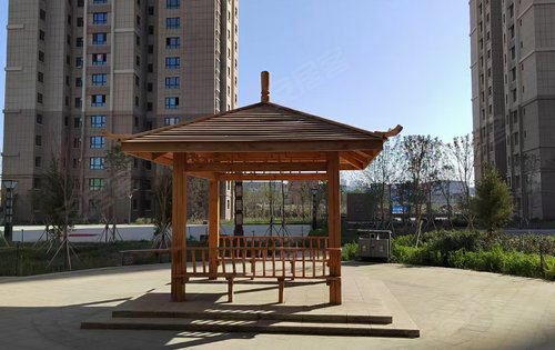 小区实景绿化生活休闲凉亭