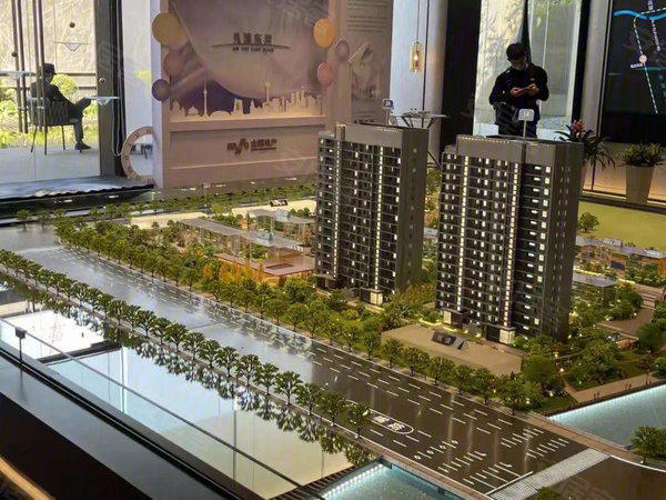 金隅外滩东岸，上海金隅外滩东岸房价，楼盘户型，周边配套，交通地图，周家嘴路2800弄 - 安居客