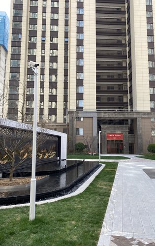 领创大地城动态:园区西侧大门-平顶山安居客