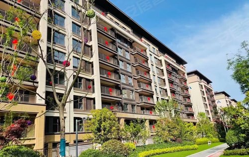 9层的电梯洋房.一梯一户.电梯直达