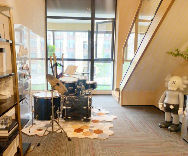 海伦天麓麓公子