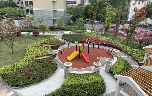 小区儿童游乐设施