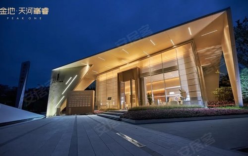 金地天河峯睿销售中心小区大门整体