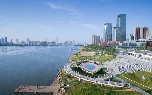 复地滨江金融中心动态:你看江水依旧复地依在-长沙安居客