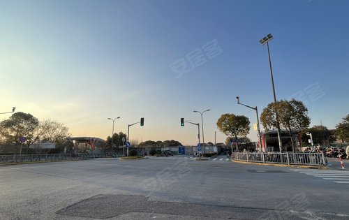 地铁7号线潘广路实拍