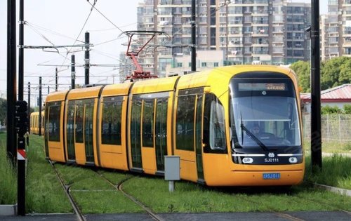 有轨电车t2号线步行可达