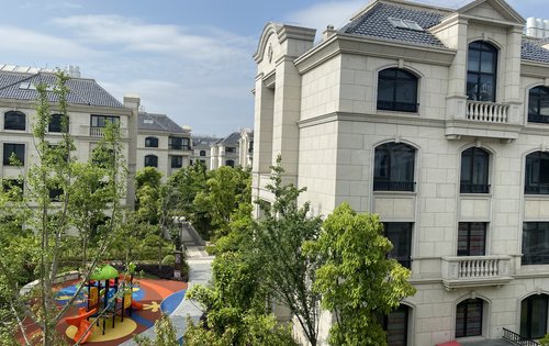 华府天地·愉园动态:在售155-200平叠加别墅目前剩余房源30余套总价