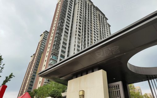 荣盛锦绣江南动态:荣盛锦绣江南9.6号小区大门口随拍-漯河安居客