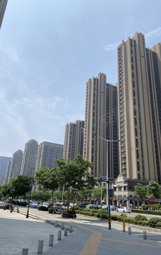 商铺-华宇锦绣长安动态:西安的天气太火了,跟西安的房价一样-西安安居