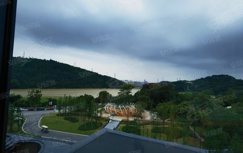 阳光城象屿登云湖