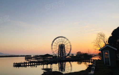 苏州太湖风车图片