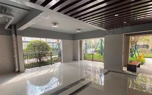 万科花溪大都会动态:一楼的架空层-贵阳安居客