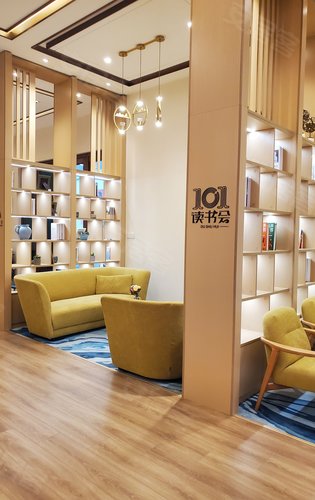 共享空间—书咖:已与樊登读书会合作,在这里与来自