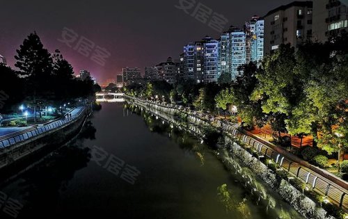 小区附近的晋安河畔夜景