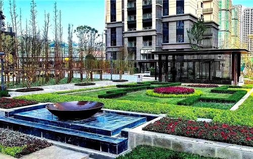 未来城一期小区中庭花园已呈现