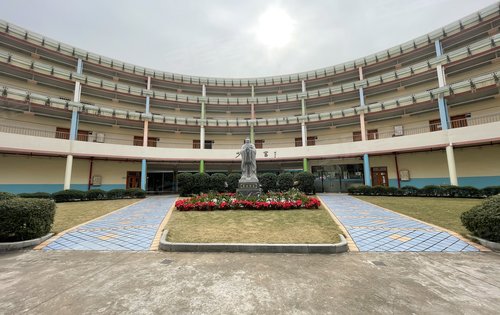 顺德碧桂园28光年动态:广东碧桂园学校!-佛山安居客