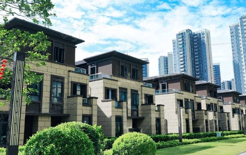 横沥招商雍景湾目前高层洋房只剩余1套140平方样板间在售,及少量143