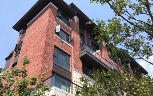 上淮铂悦府动态:外立面展现品质,环境体现品质细节,四期84席正在办理