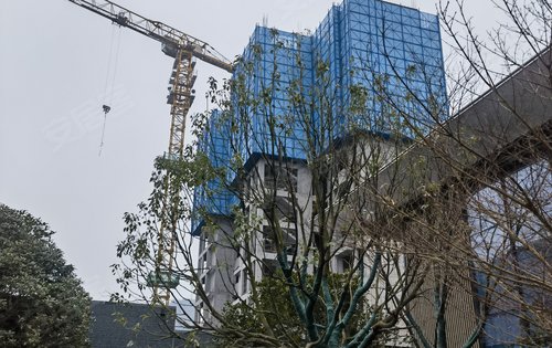 保利合肥城建·凤起云台动态:项目在售户型89、100、108、130平,站在马路边就能看到楼栋建设进度!-南京安居客