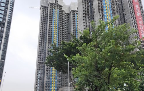 万科·理想花地·金域曦府动态:曦府首批即将交付～楼盘位于荔湾区1号