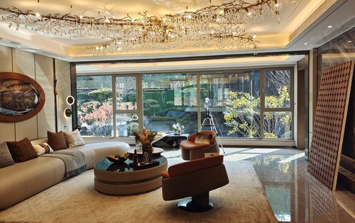 龙湖天奕2期188户型样板间图片