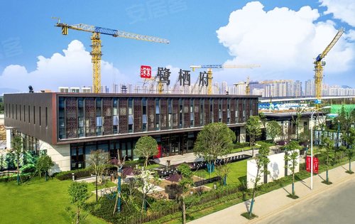 深业鹭栖府动态:蓝天白云水镜清阶-长沙安居客