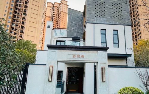 山中有屋屋中有院院中有树树上见天天中见月佳兆业东江新城合院别墅你