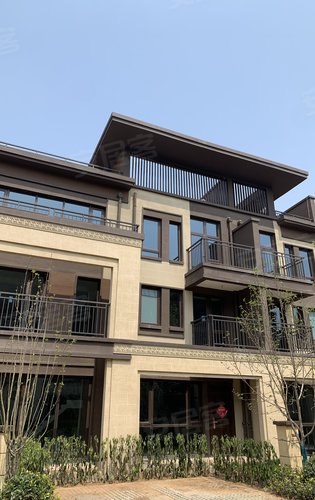 郑北孔雀城联排别墅实景拍摄
