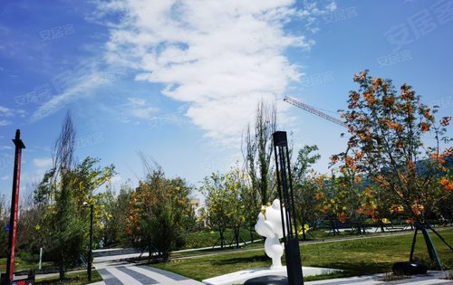 旭辉·燕来府动态:蓝天白云晴空万里,适合看房哦-乌鲁木齐安居客