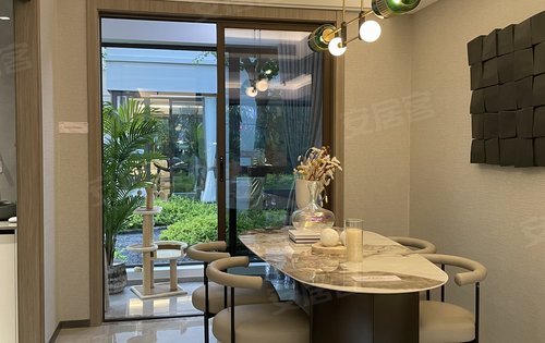 142平四房两厅两卫 南北通透双阳台户型超好