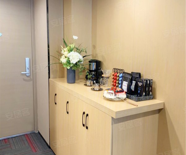 海伦天麓麓公子