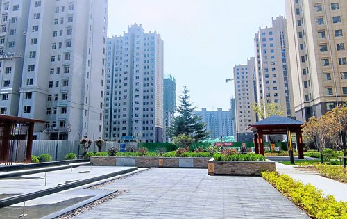 天泰邑北苑动态:小区中央广场-运城安居客