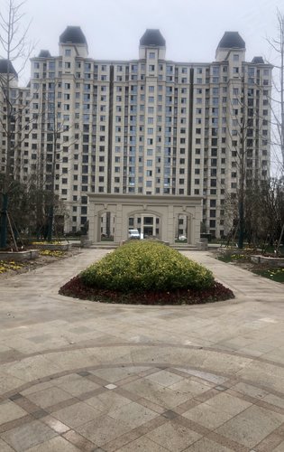 容湖壹号二期大门