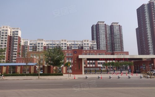 荣盛·锦绣学府动态:项目门口就是漪汾小学-临汾安居客