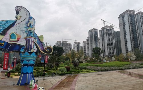 天府恒大文化旅游城动态:雨天的文旅城-成都安居客