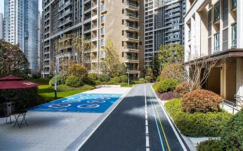 新力城小区1公里夜光跑道