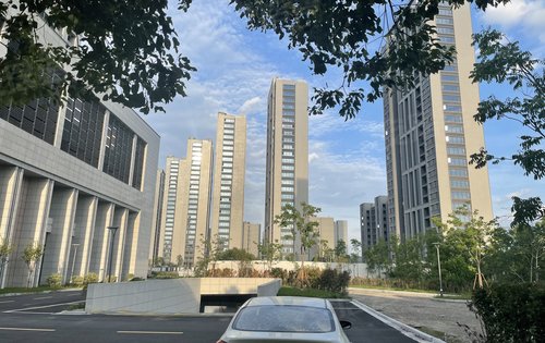 樟宜翠湾动态:小区实景外观-杭州安居客