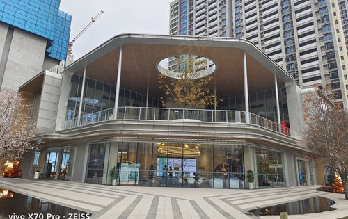 旭辉国悦府的星空售楼部将来交房以后也是不会拆除的,1楼作为商业中心