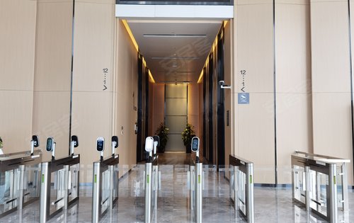 思科智慧城写字楼大堂人脸识别出入口分享.