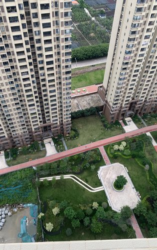 高空俯视藏珑华府小区的视角大气