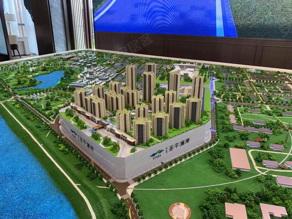 遂宁健康城圣平澜岸规划沙盘