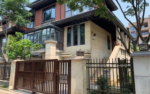 联投花山郡别墅