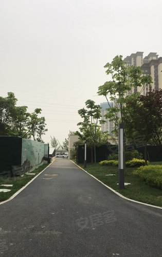 滨江翡翠城动态:滨江已交付小区园林景观-西安安居客