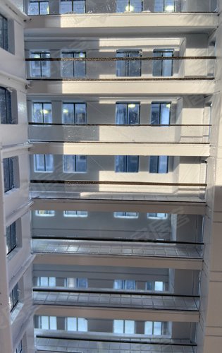 第四代万科连廊设计家家户户能实现南北通透的格局