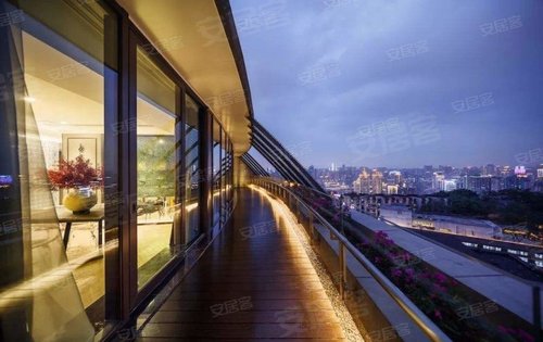 重庆楼盘 渝中楼盘 两路口楼盘 万科鹅岭峯 楼盘动态