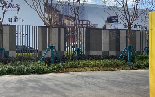 小区外围防护栏