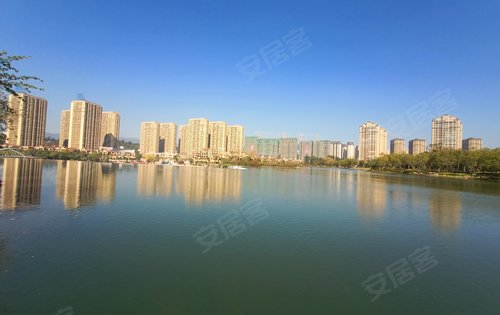 中建金科向山的岛动态:项目距离瀑布公园直线距离500米-昆明安居客